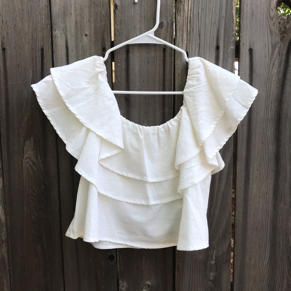 Ruffle off shoulder crop top - Picture 2 of 3